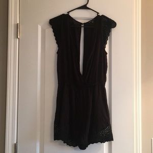 NWOT Kendall & Kylie romper